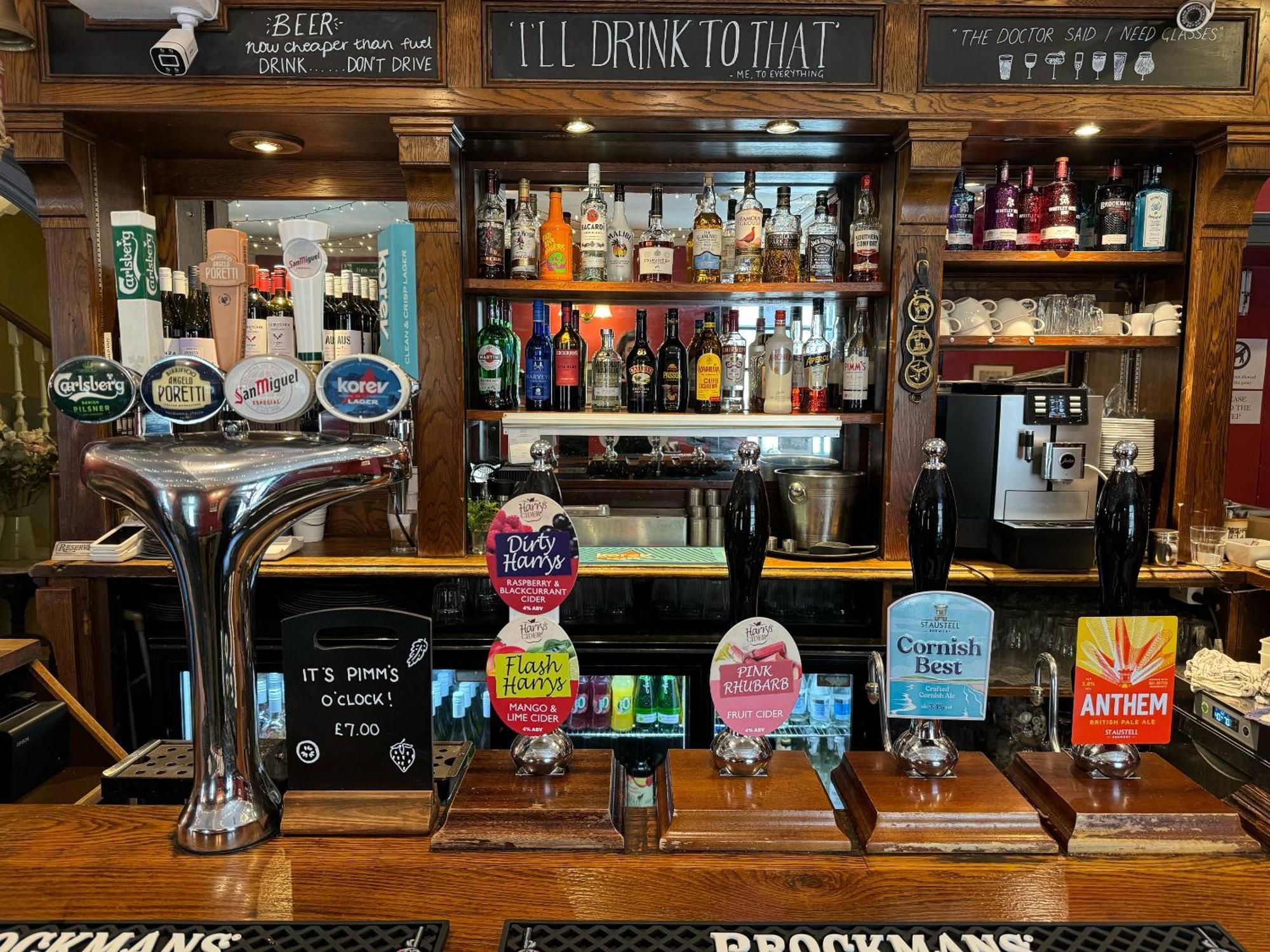 Spread Eagle Inn Stourton Экстерьер фото